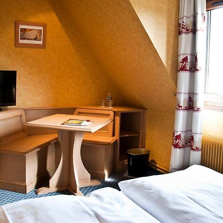 Hotel Spa Et Restaurant Au Chasseur Birkenwald المظهر الخارجي الصورة