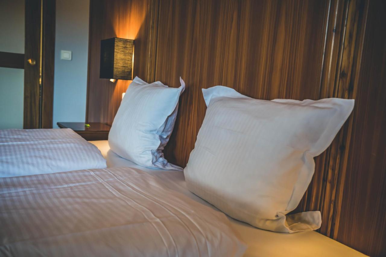 Hotel Spa Et Restaurant Au Chasseur Birkenwald المظهر الخارجي الصورة