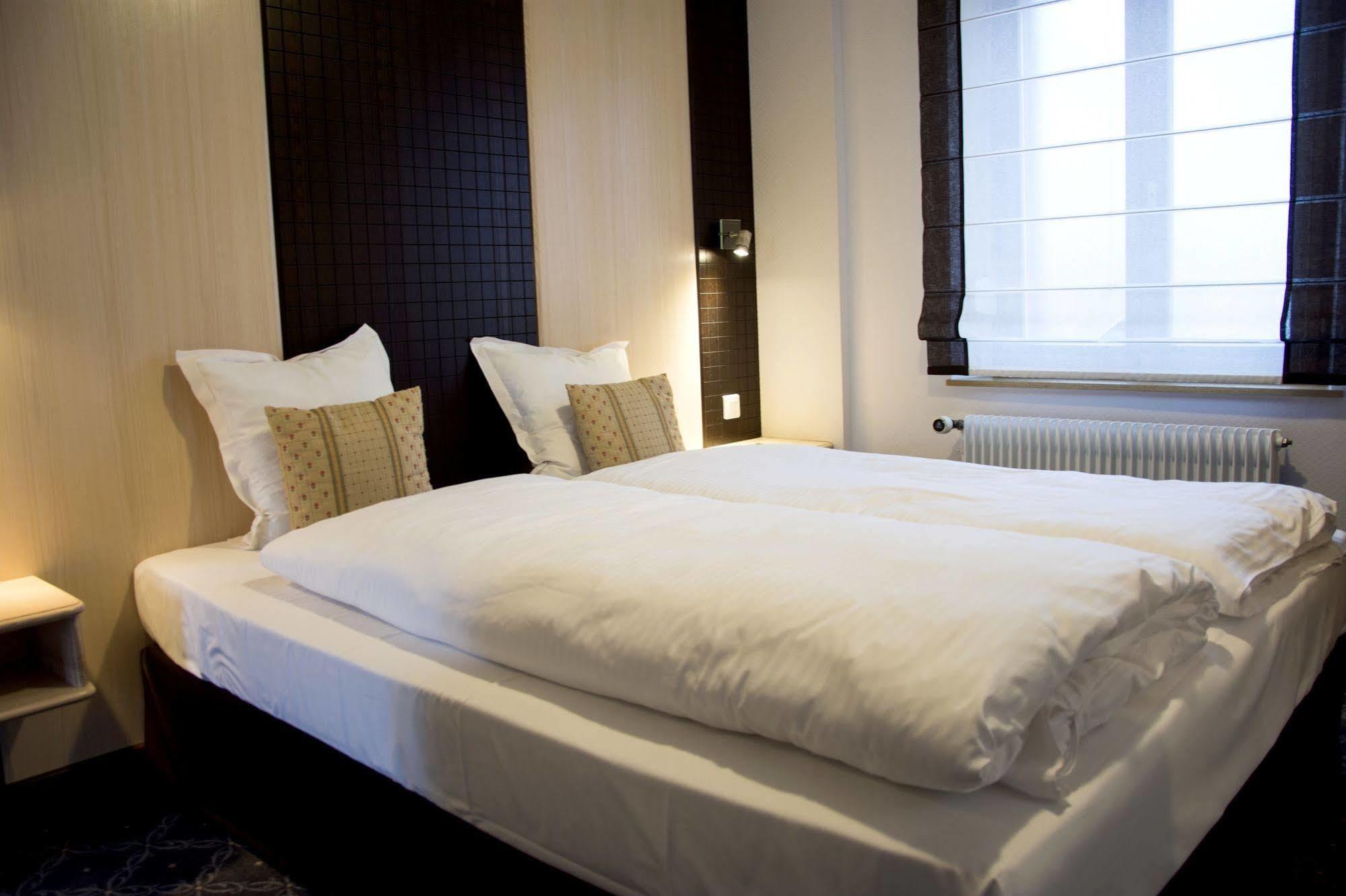 Hotel Spa Et Restaurant Au Chasseur Birkenwald المظهر الخارجي الصورة